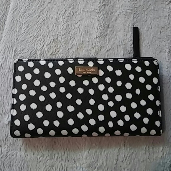 kate spade Handbags - Kate spade wallet
